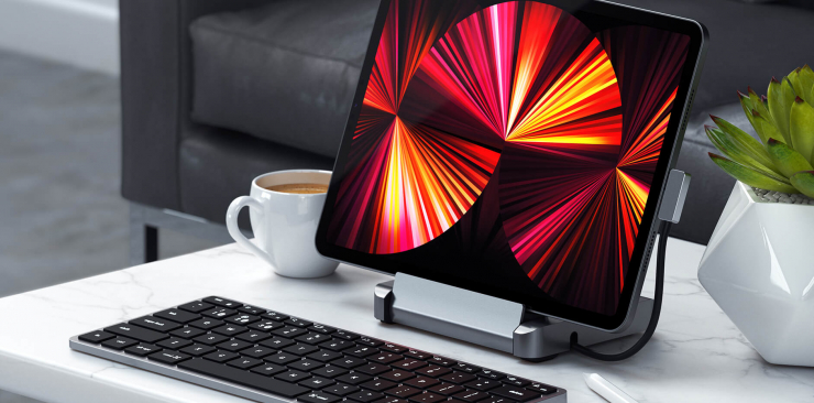 Satechi’s iPad Pro hub will let you pretend it’s a real desktop